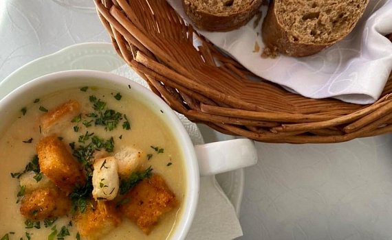 Обеденное меню с 12:00 до 16:00